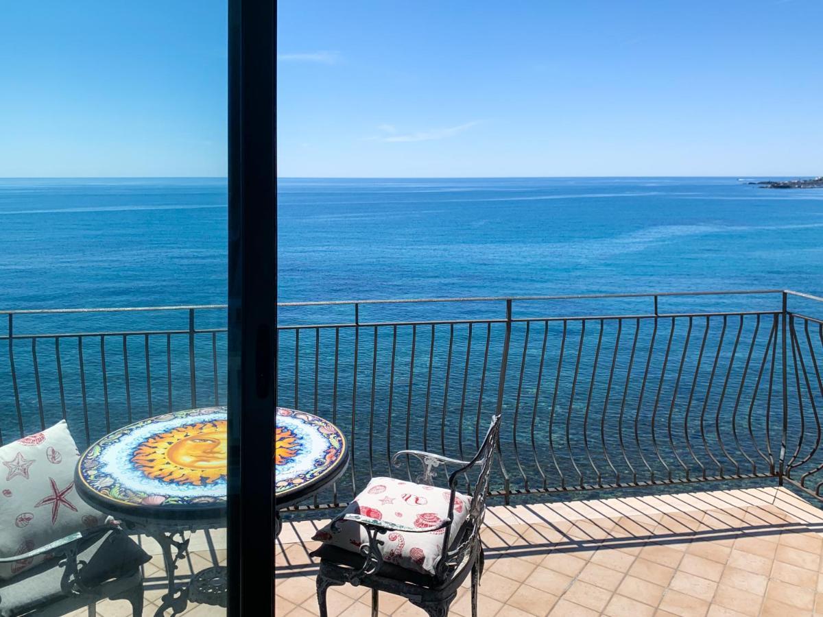 Giardini Beach Loft Bagian luar foto