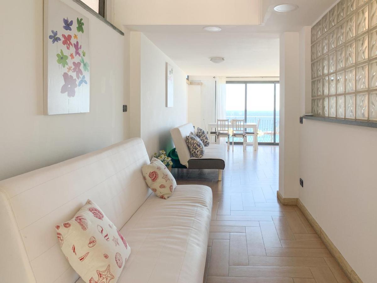 Giardini Beach Loft Bagian luar foto