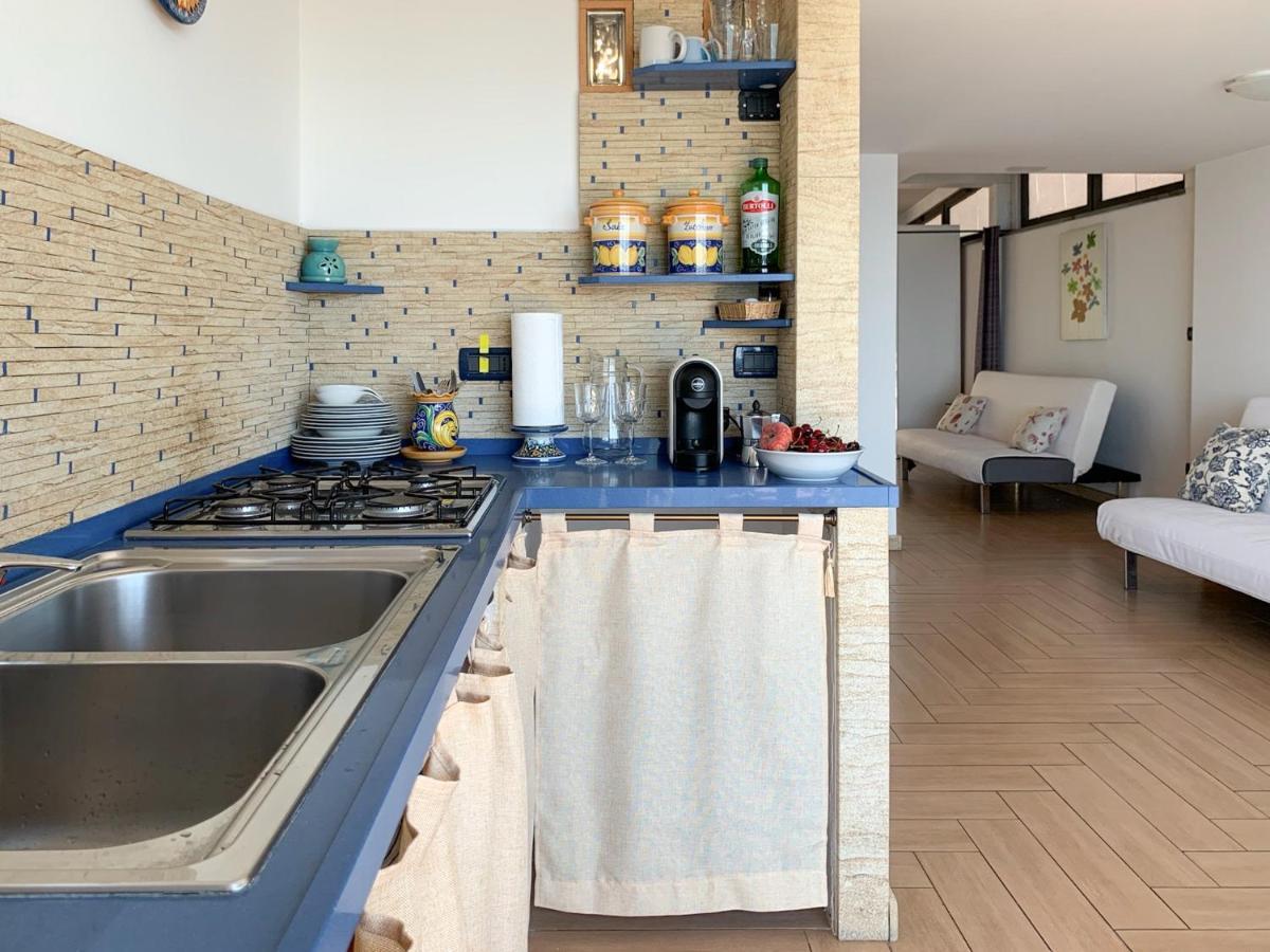 Giardini Beach Loft Bagian luar foto
